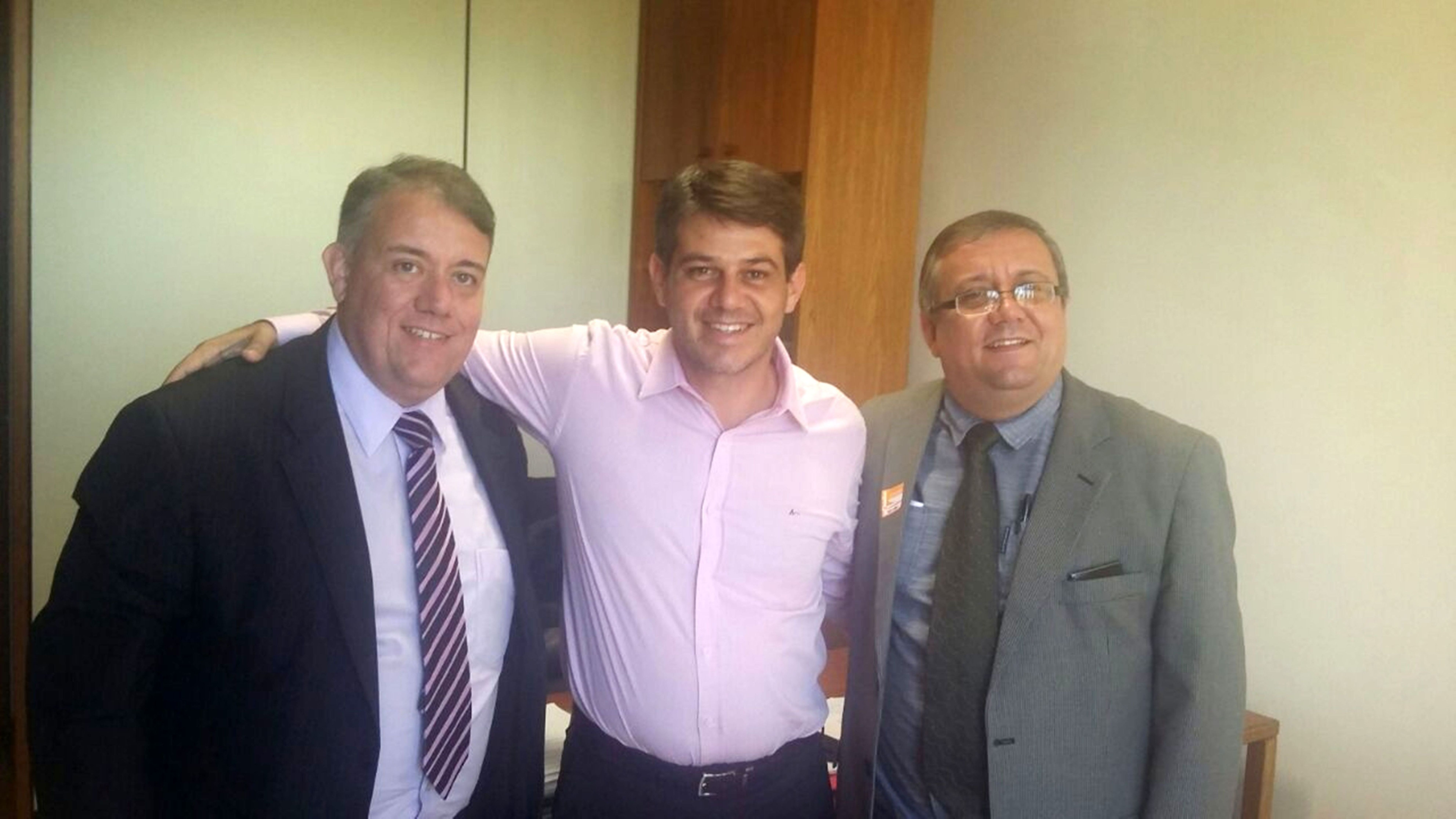 Prefeito, vice e presidente da Câmara visitam deputados na capital federal