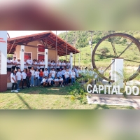 Terceira idade faz emocionante visita a fazenda em Cantagalo 