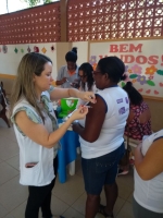 GRUPO DA TERCEIRA IDADE RECEBE VACINA CONTRA INFLUENZA